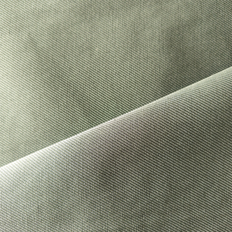 مزيج من النايلون/القطن، والأقمشة الخارجية من مزيج البوليستر/القطن